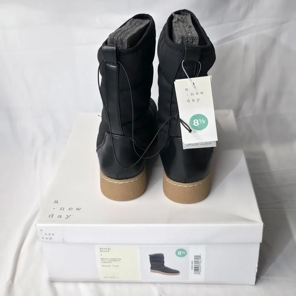 A New Day Women's Bertie Black Winter Boots Size 8.5 New In Box